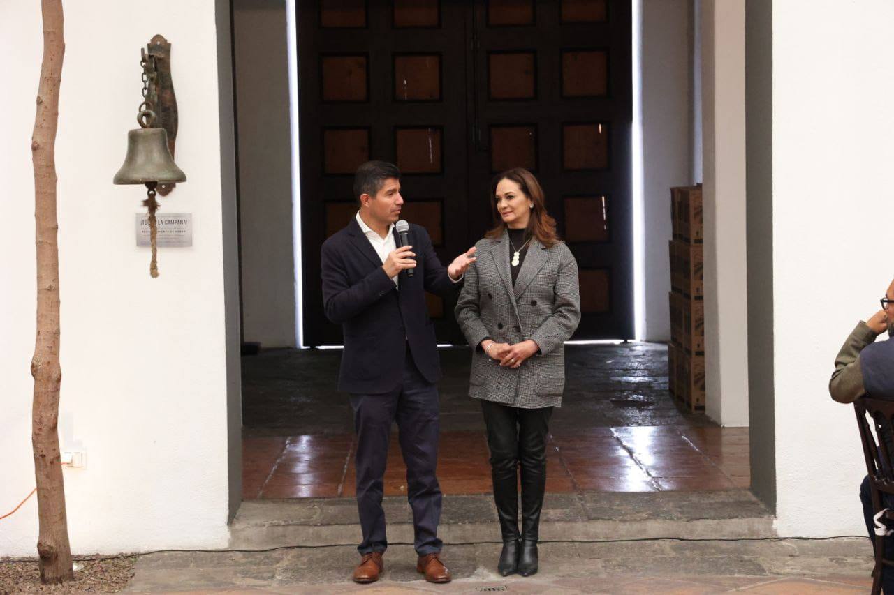 Celebra Eduardo Rivera Y Liliana Ortiz Las Fiestas Decembrinas Con